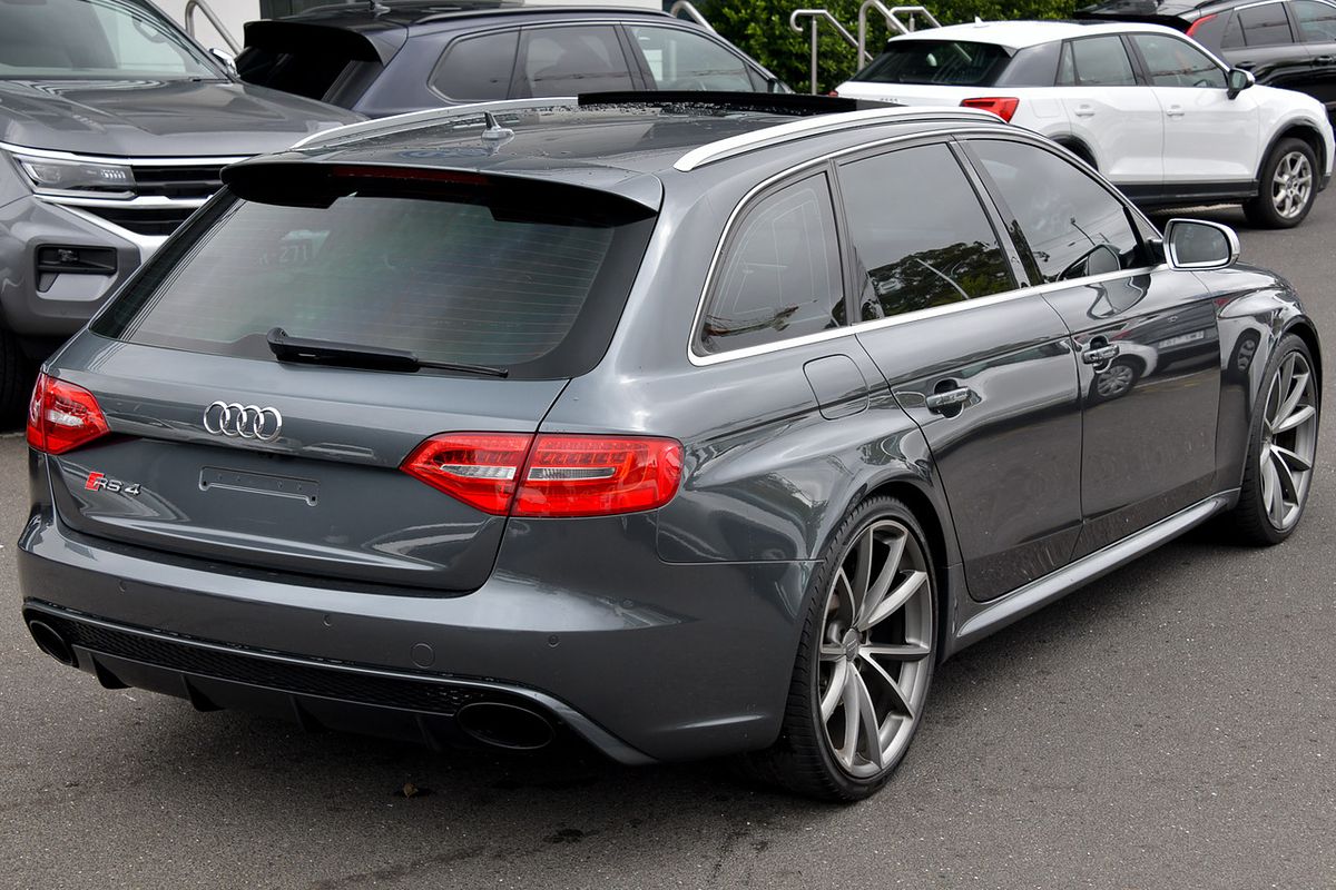 2015 Audi RS4 B8