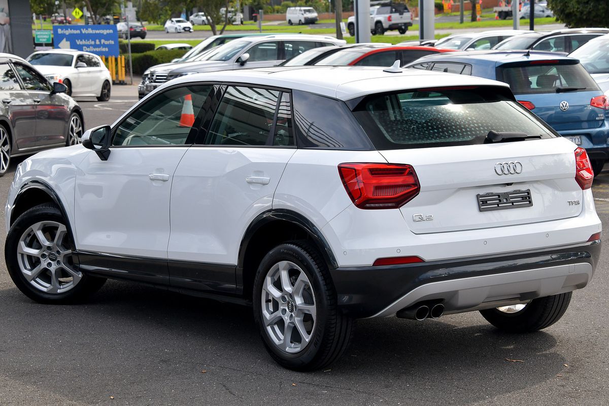 2017 Audi Q2 design GA