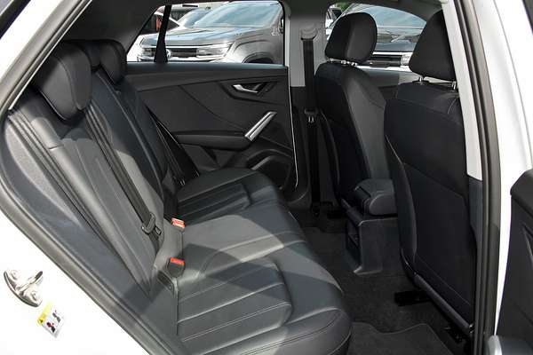 2017 Audi Q2 design GA