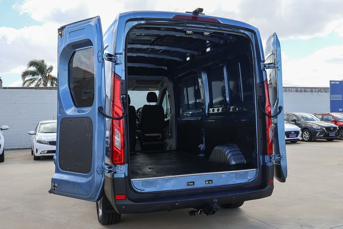 2021 LDV Deliver 9 LWB