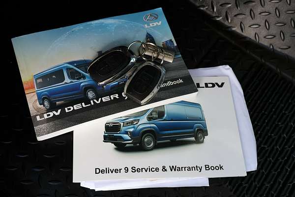 2021 LDV Deliver 9 LWB
