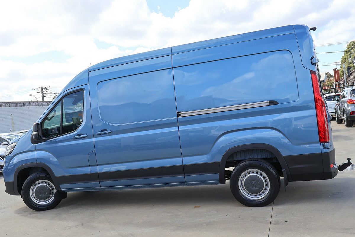 2021 LDV Deliver 9 LWB