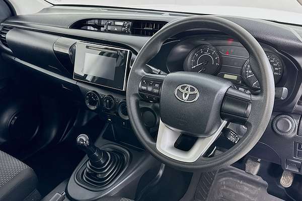 2019 Toyota HILUX WORKMATE TGN121R MY19 REAR WHEEL DRIVE