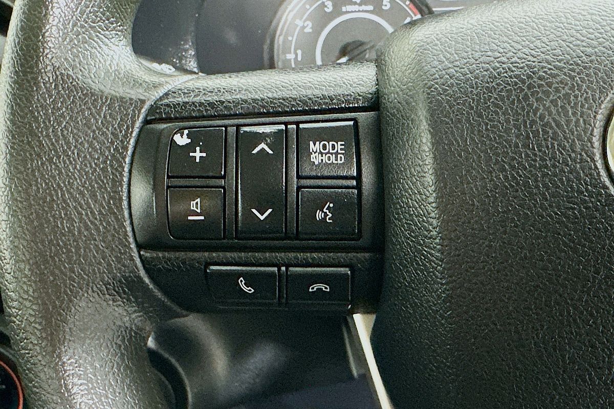 2019 Toyota HILUX WORKMATE TGN121R MY19 REAR WHEEL DRIVE