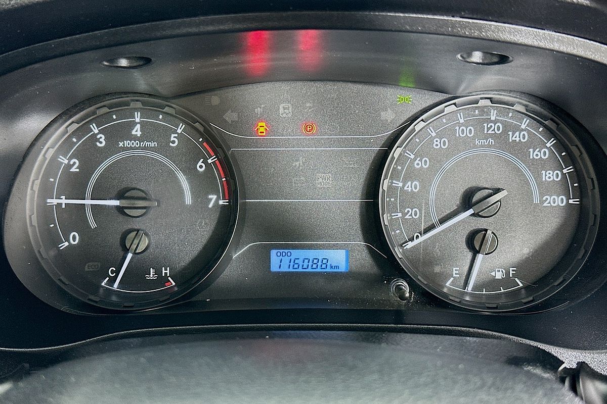 2019 Toyota HILUX WORKMATE TGN121R MY19 REAR WHEEL DRIVE