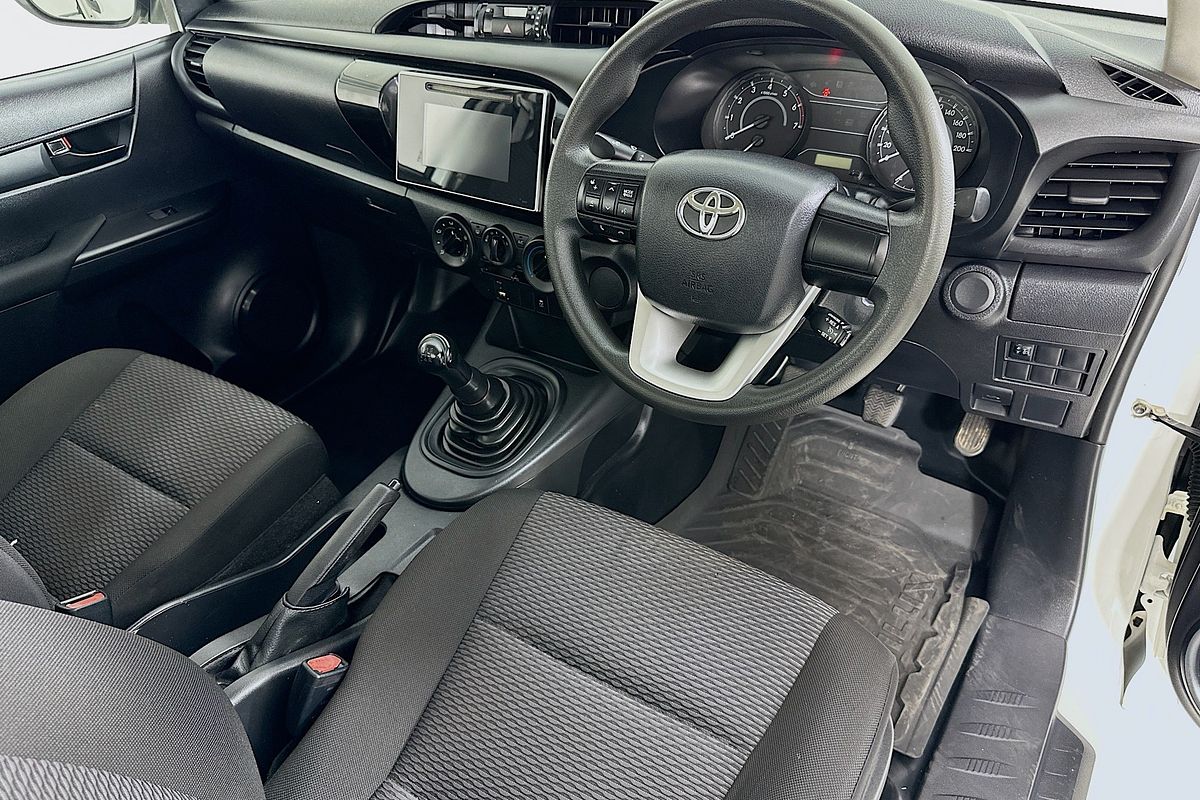 2019 Toyota HILUX WORKMATE TGN121R MY19 REAR WHEEL DRIVE
