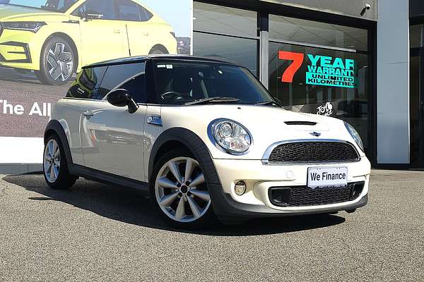 2011 MINI Hatch Cooper S Chilli R56 LCI