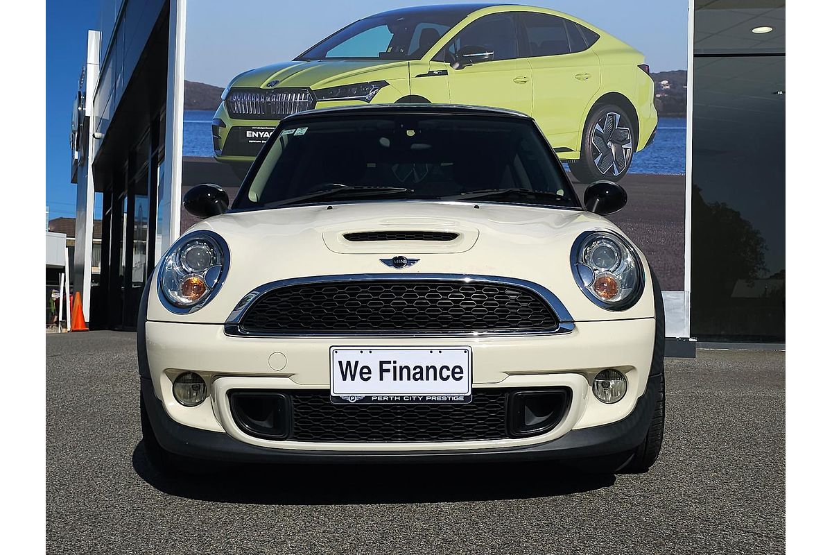 2011 MINI Hatch Cooper S Chilli R56 LCI
