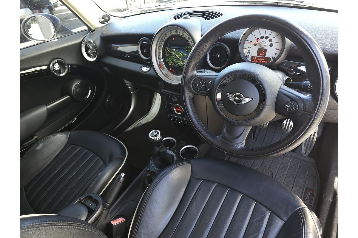 2011 MINI Hatch Cooper S Chilli R56 LCI