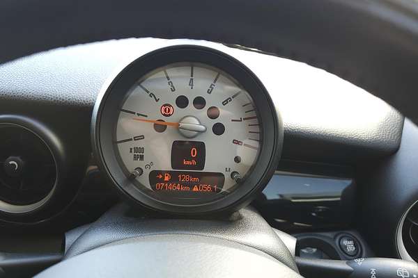 2011 MINI Hatch Cooper S Chilli R56 LCI