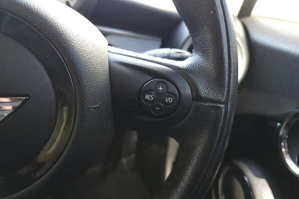 2011 MINI Hatch Cooper S Chilli R56 LCI