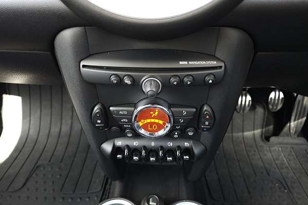 2011 MINI Hatch Cooper S Chilli R56 LCI