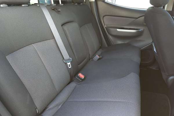 2015 Mitsubishi Triton GLS MQ 4X4