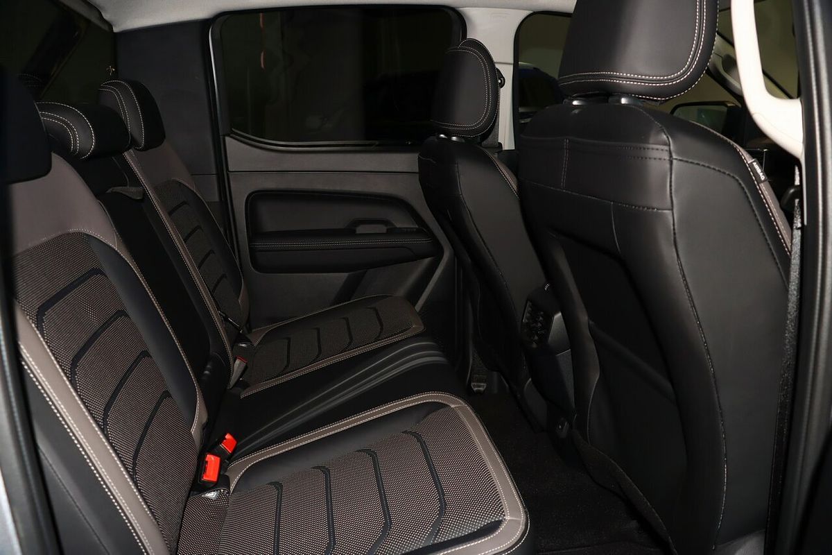2024 Volkswagen Amarok TDI600 Style NF 4X4