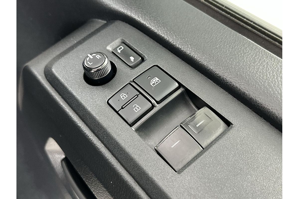 2021 Toyota Hiace GDH300R LWB