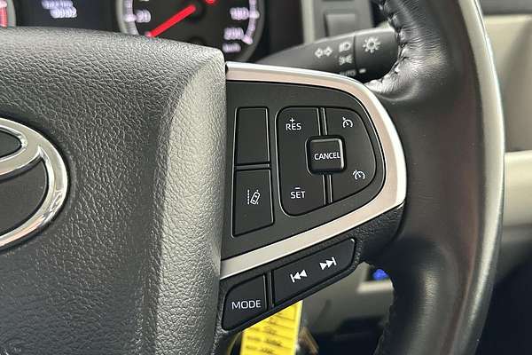 2021 Toyota Hiace GDH300R LWB