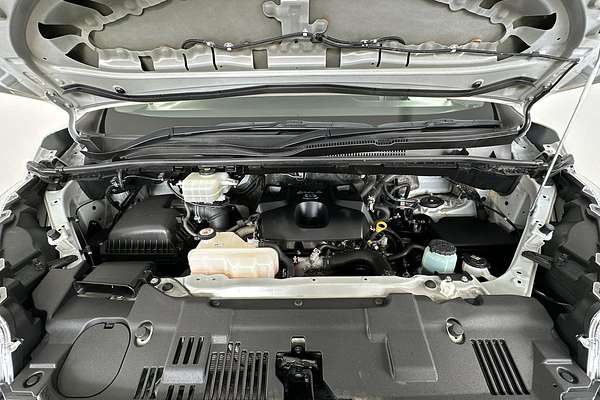 2021 Toyota Hiace GDH300R LWB