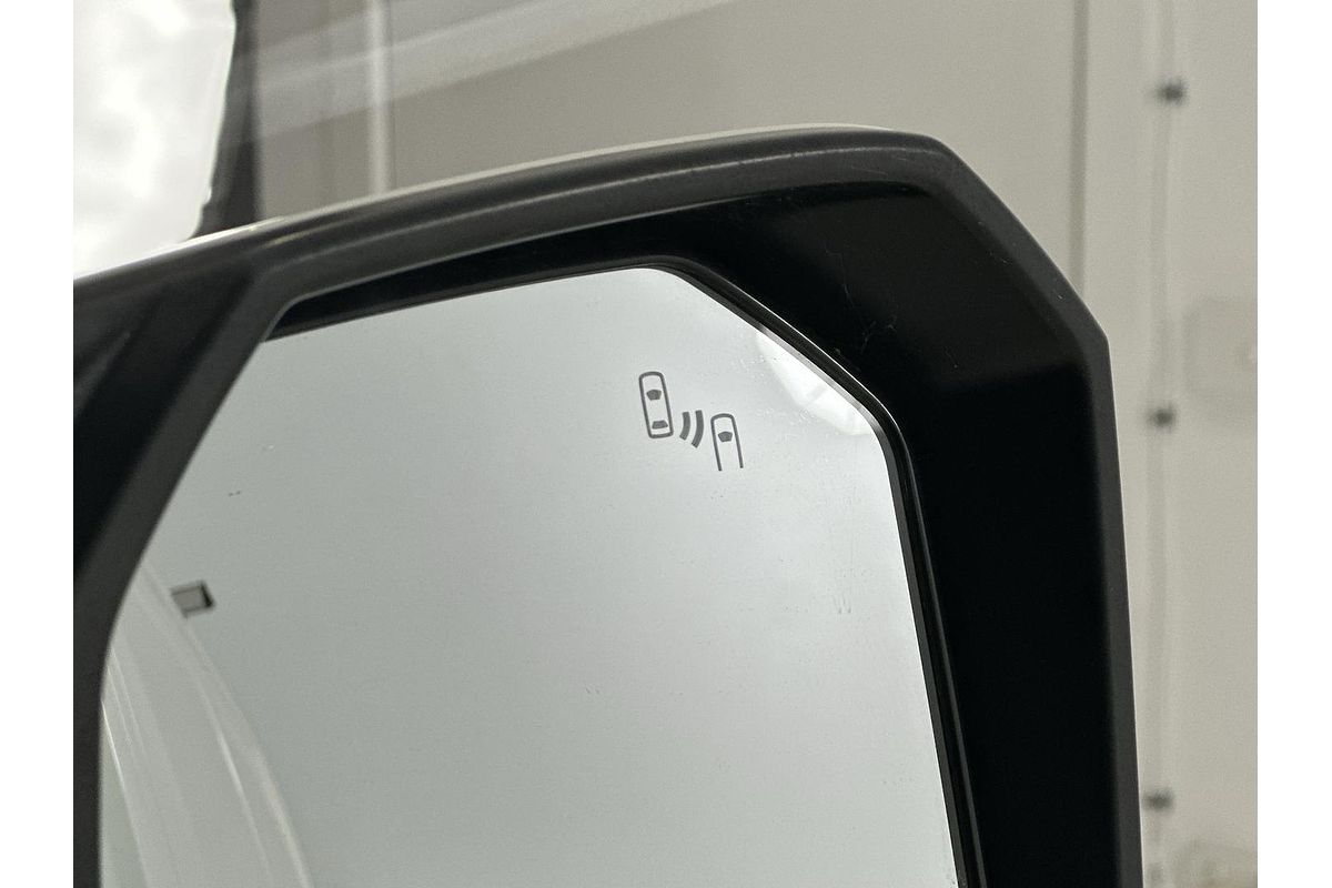 2021 Toyota Hiace GDH300R LWB