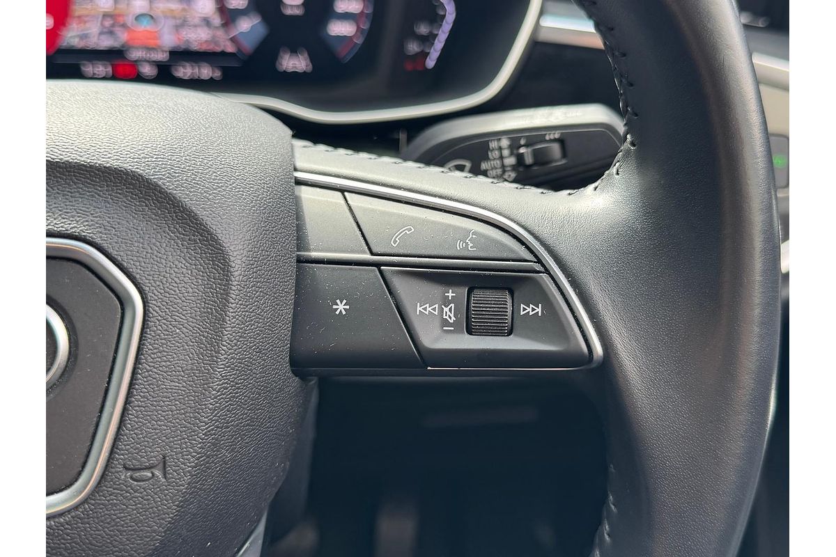 2019 Audi Q3 35 TFSI Launch Edition F3