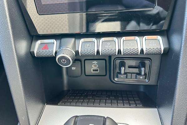 2024 Volkswagen Amarok TDI500 Life NF 4X4