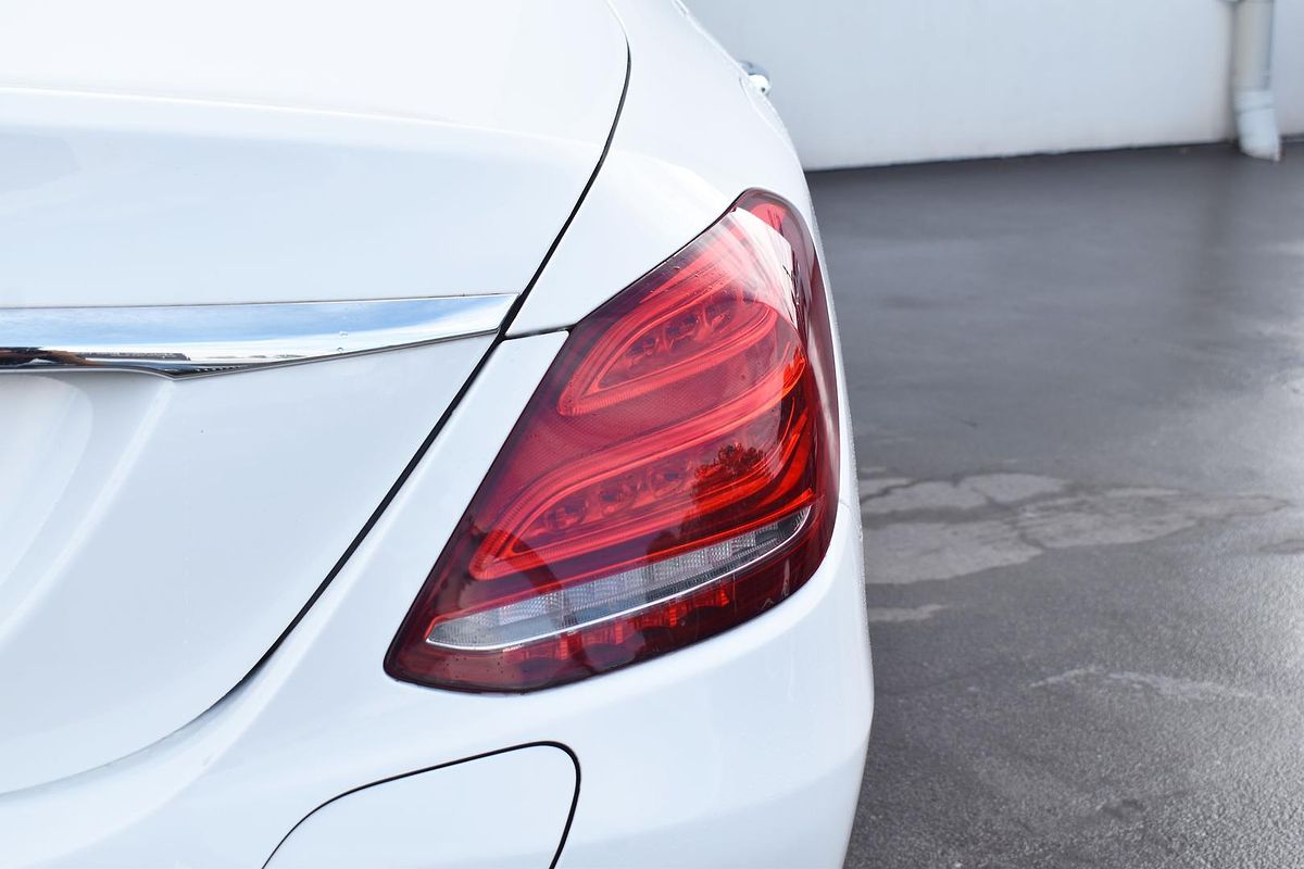 2017 Mercedes-Benz C-Class C350 e W205