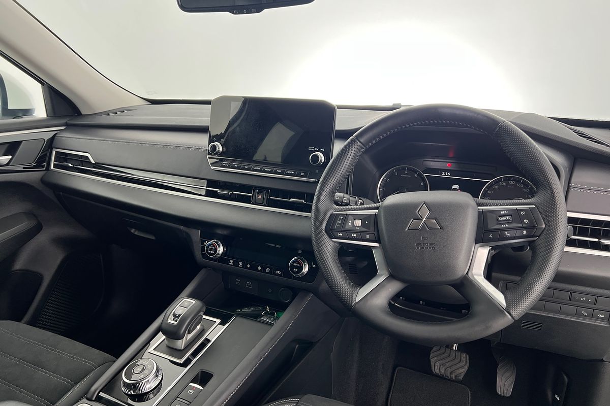 2023 Mitsubishi Outlander Aspire ZM