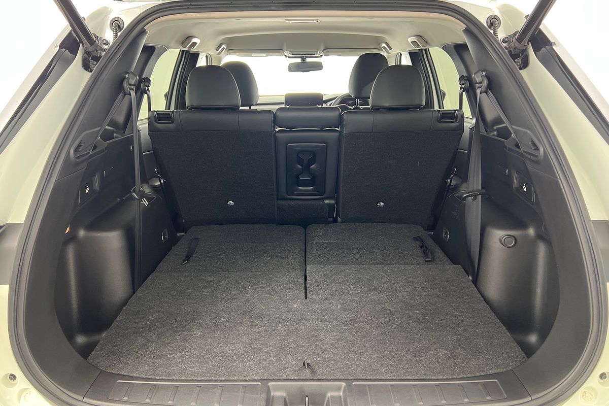 2023 Mitsubishi Outlander Aspire ZM