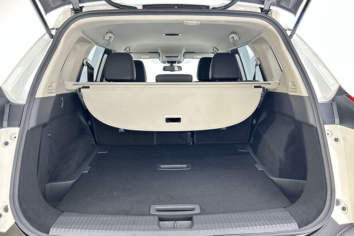 2023 Nissan X-TRAIL ST-L T33