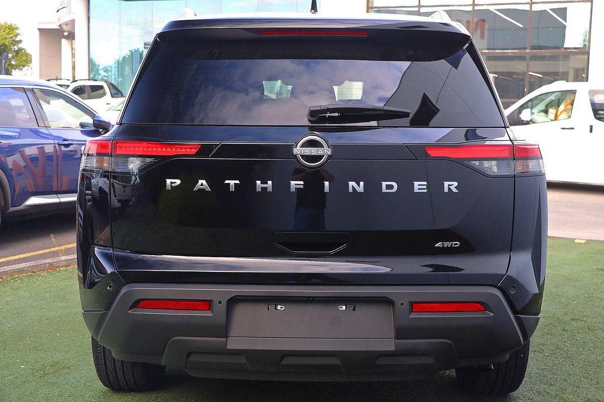 2024 Nissan Pathfinder Ti R53