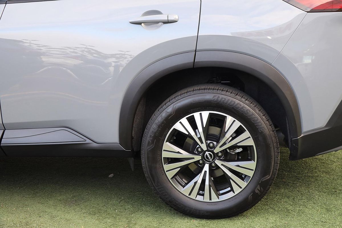 2024 Nissan X-TRAIL ST-L T33