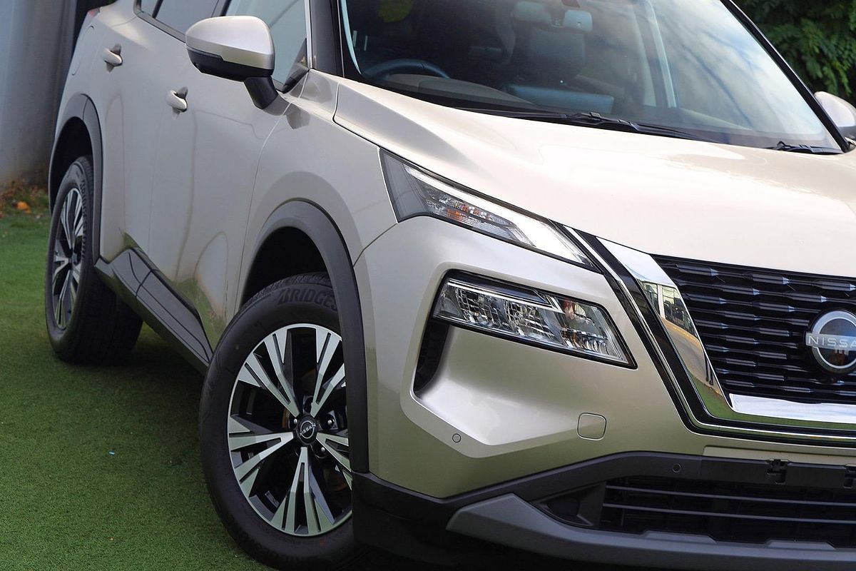 2024 Nissan X-TRAIL ST-L T33