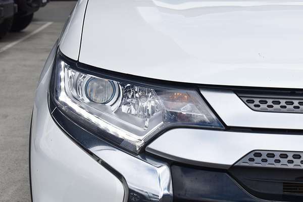 2021 Mitsubishi Outlander ES ZL