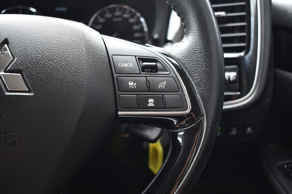 2021 Mitsubishi Outlander ES ZL