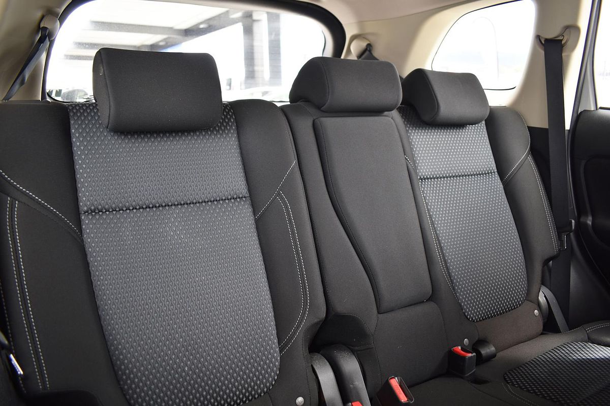2021 Mitsubishi Outlander ES ZL
