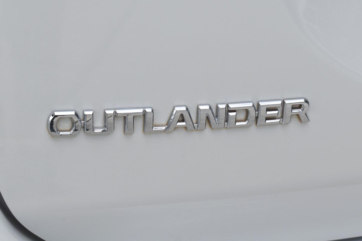 2021 Mitsubishi Outlander ES ZL