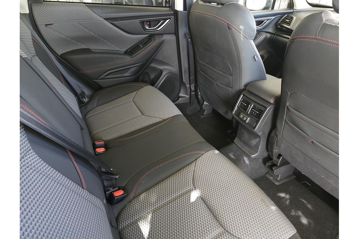 2024 Subaru Forester 2.5i Sport S5
