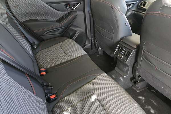 2024 Subaru Forester 2.5i Sport S5