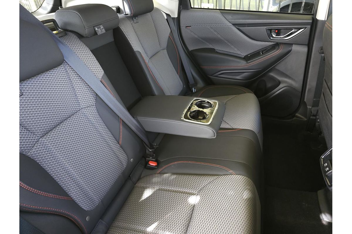 2024 Subaru Forester 2.5i Sport S5