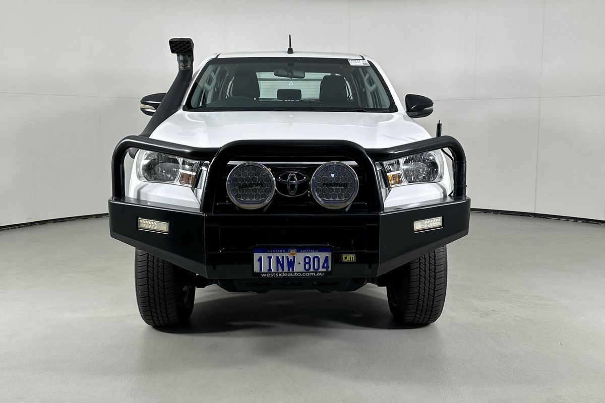 2019 Toyota HILUX SR (4x4) GUN126R MY19 4X4