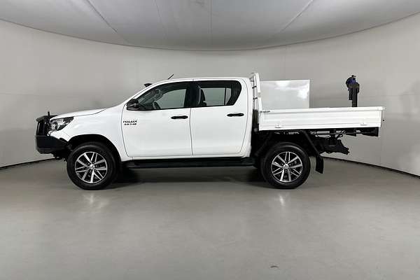 2019 Toyota HILUX SR (4x4) GUN126R MY19 4X4