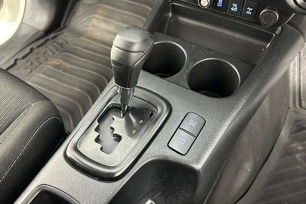 2019 Toyota HILUX SR (4x4) GUN126R MY19 4X4