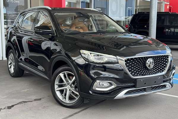 2022 MG HS Essence SAS23