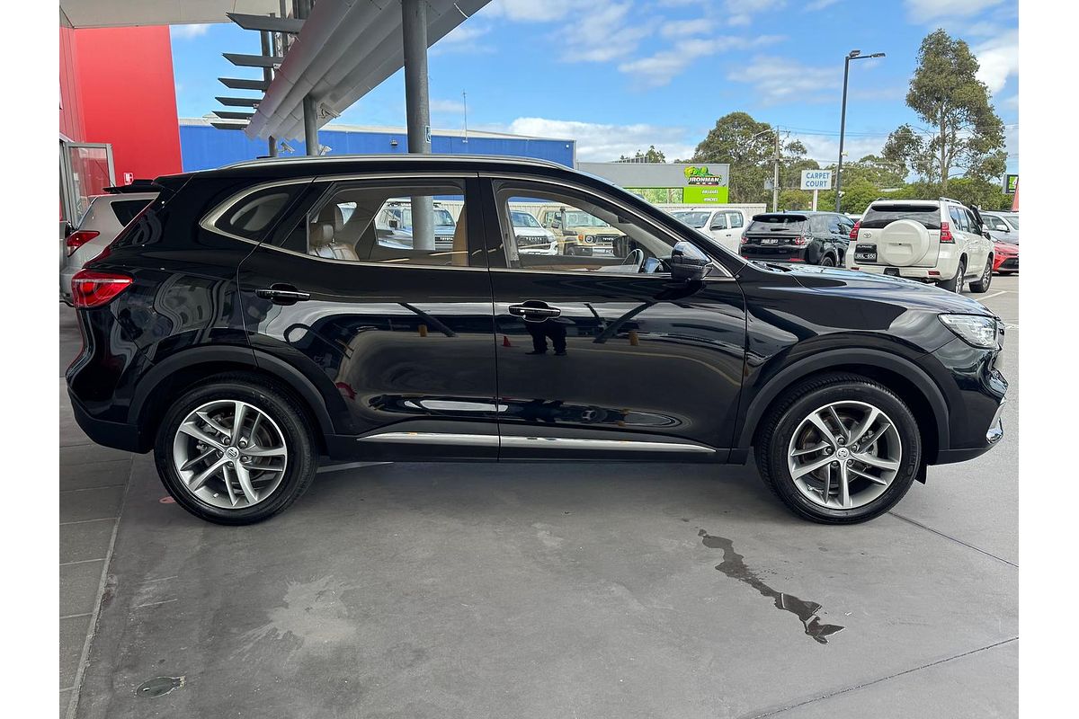 2022 MG HS Essence SAS23