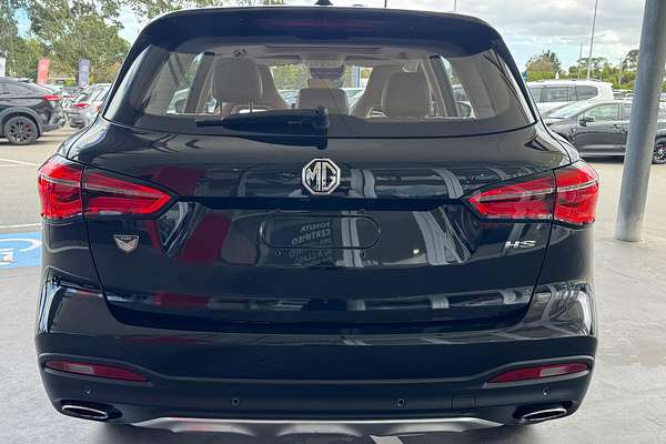 2022 MG HS Essence SAS23
