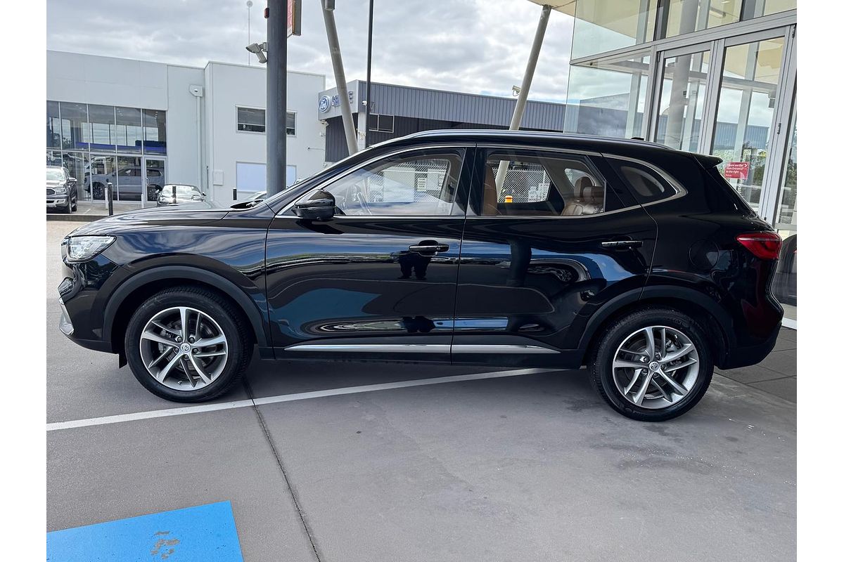 2022 MG HS Essence SAS23