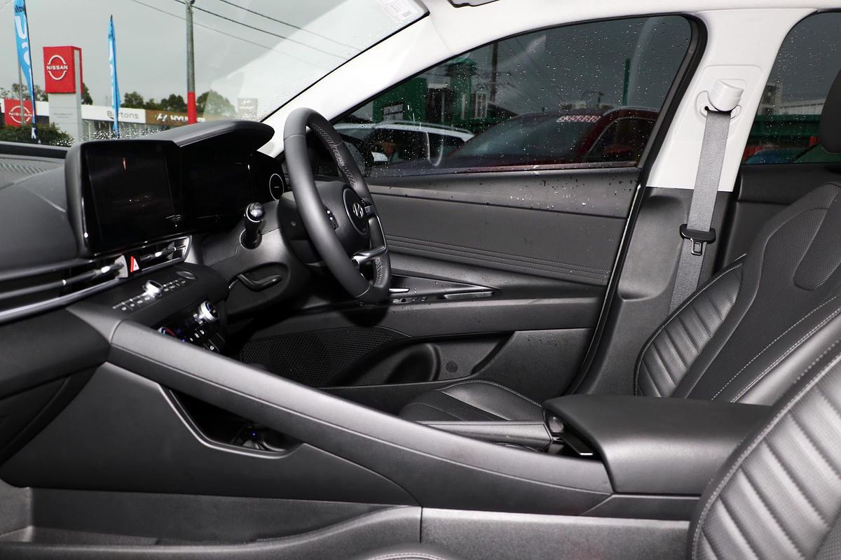 2024 Hyundai i30 Elite CN7.V2