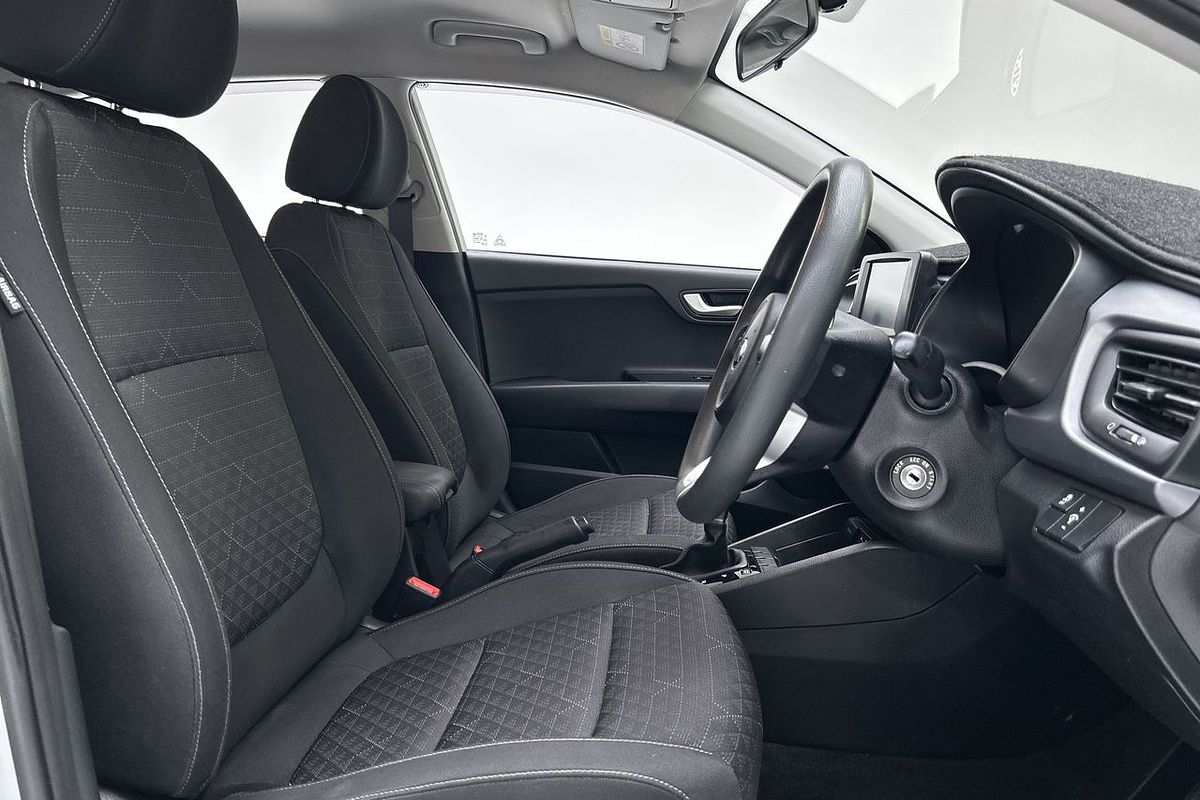 2017 Kia Rio S YB