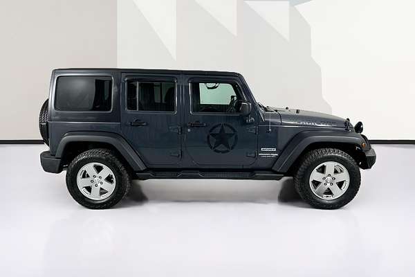 2018 Jeep WRANGLER UNLIMITED SPORT (4x4) JK MY18