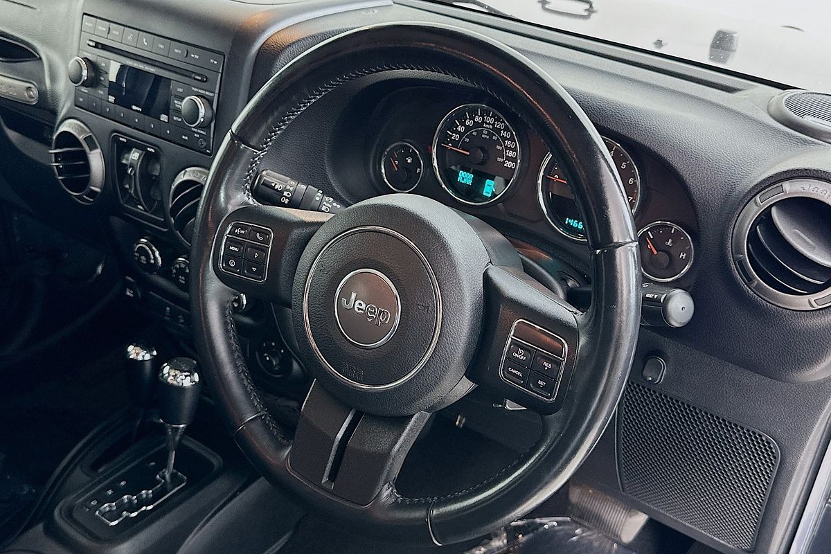 2018 Jeep WRANGLER UNLIMITED SPORT (4x4) JK MY18