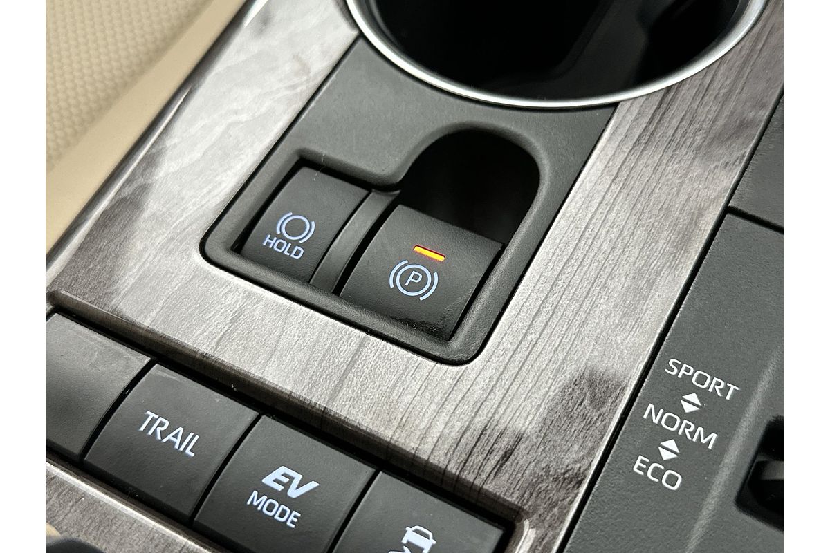 2021 Toyota Kluger Grande AXUH78R